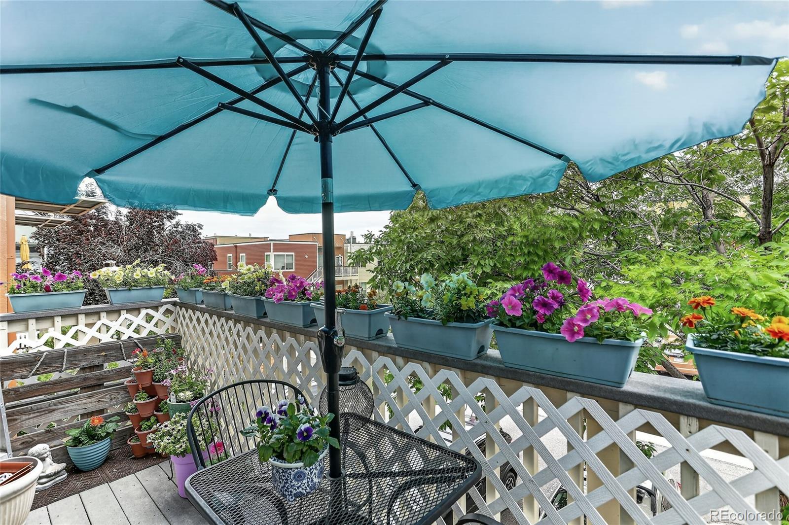 MLS Image #6 for 2828  syracuse street 222,denver, Colorado