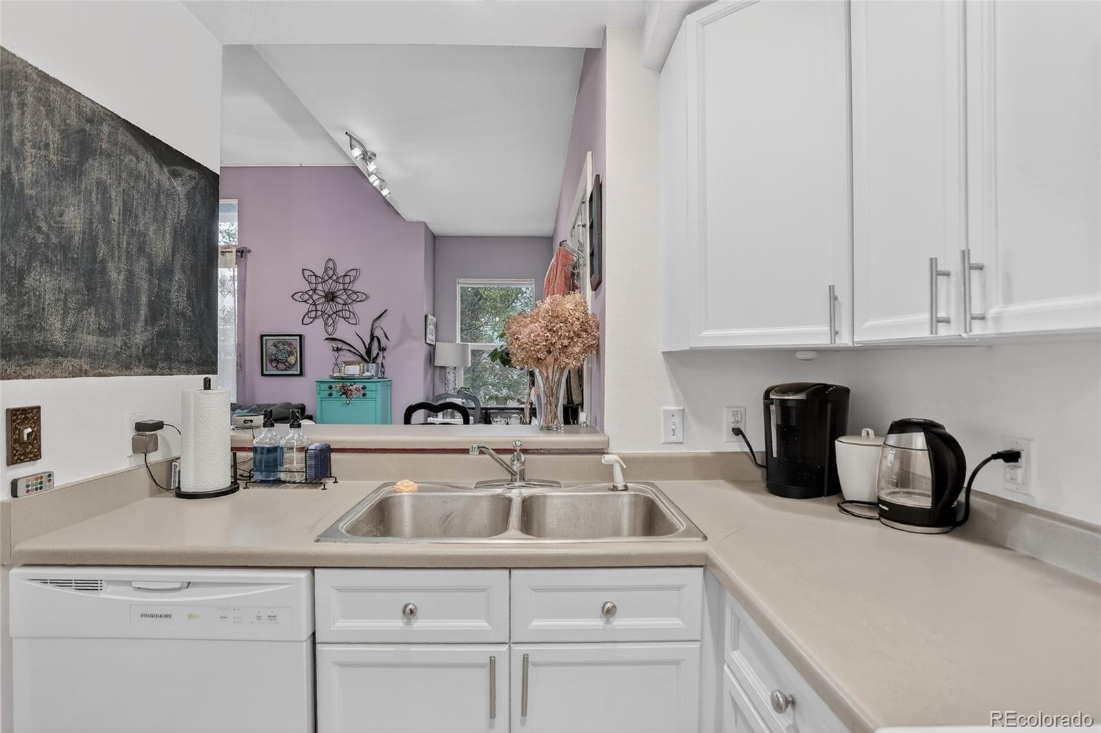 MLS Image #7 for 2828  syracuse street 222,denver, Colorado