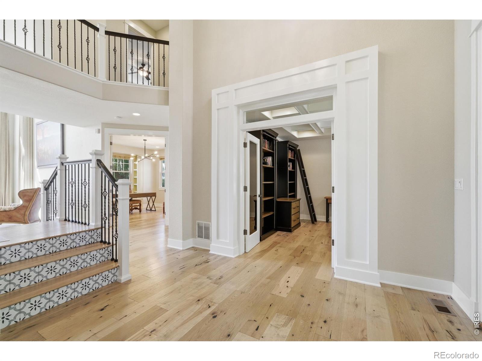 MLS Image #4 for 718  skywalker point,lafayette, Colorado