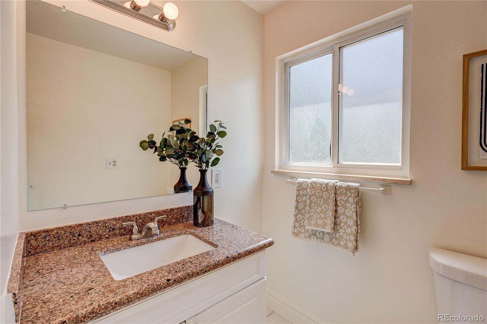 MLS Image #11 for 751 s moline street,aurora, Colorado