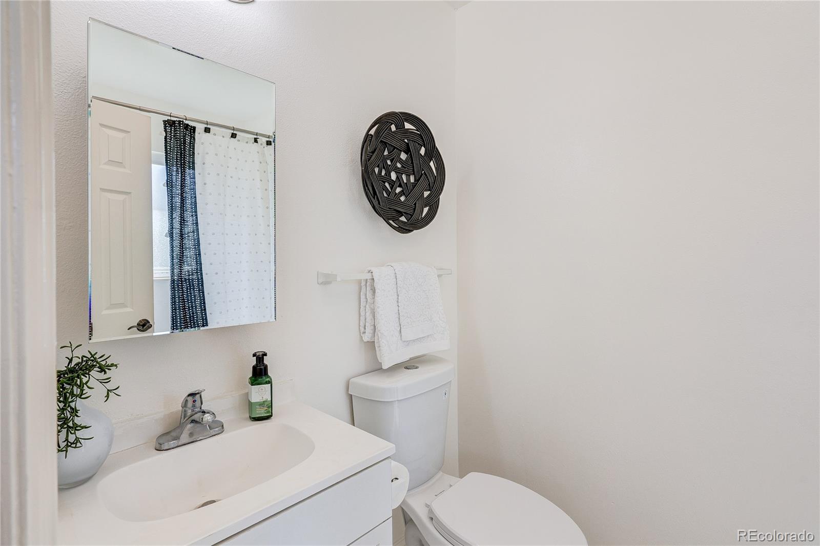 MLS Image #15 for 751 s moline street,aurora, Colorado