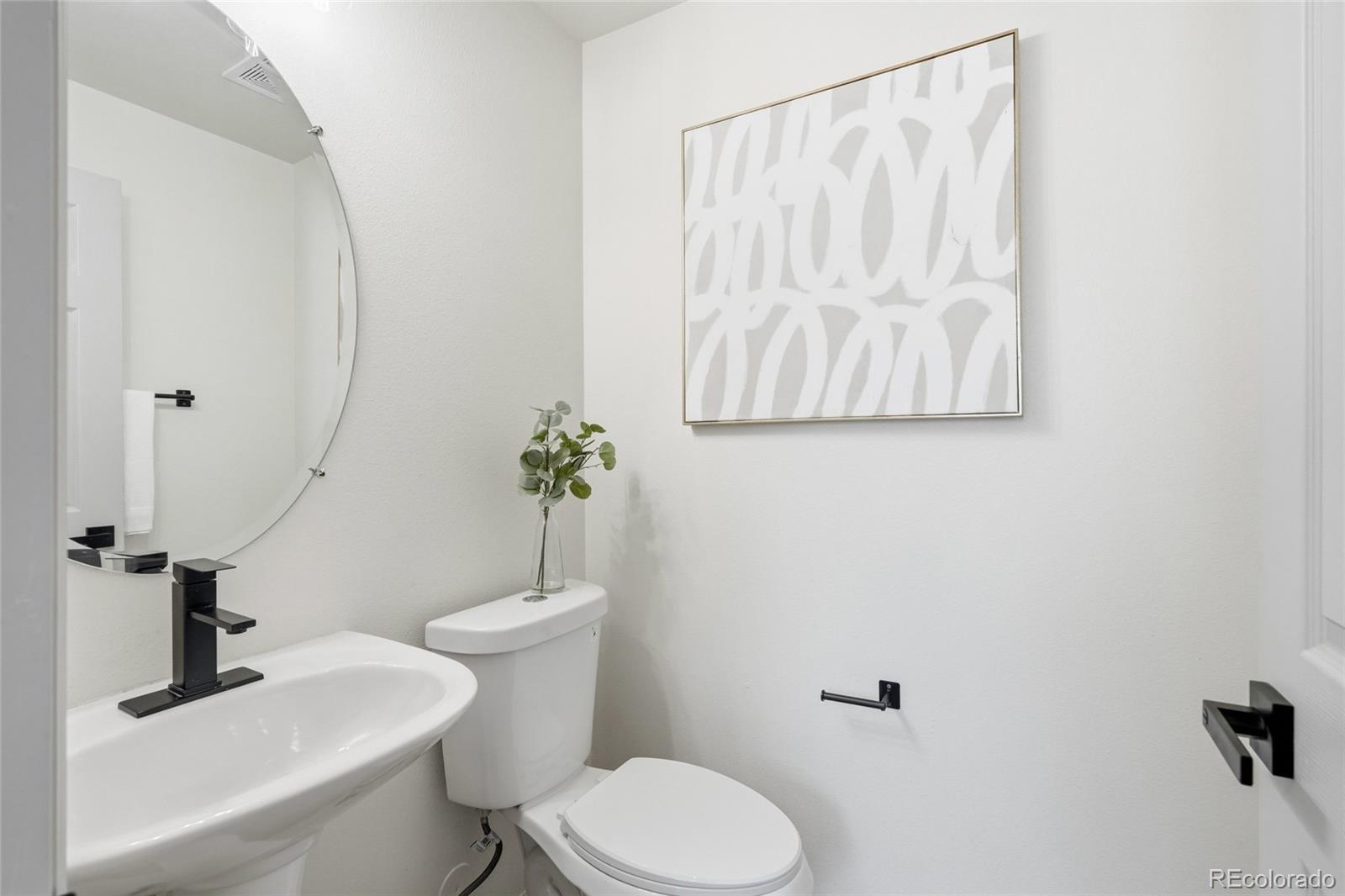 MLS Image #11 for 160  granby way c,aurora, Colorado