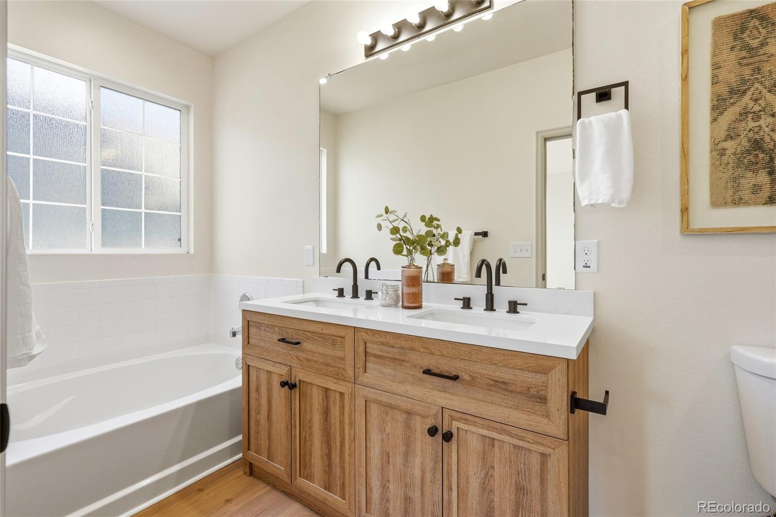 MLS Image #13 for 160  granby way c,aurora, Colorado