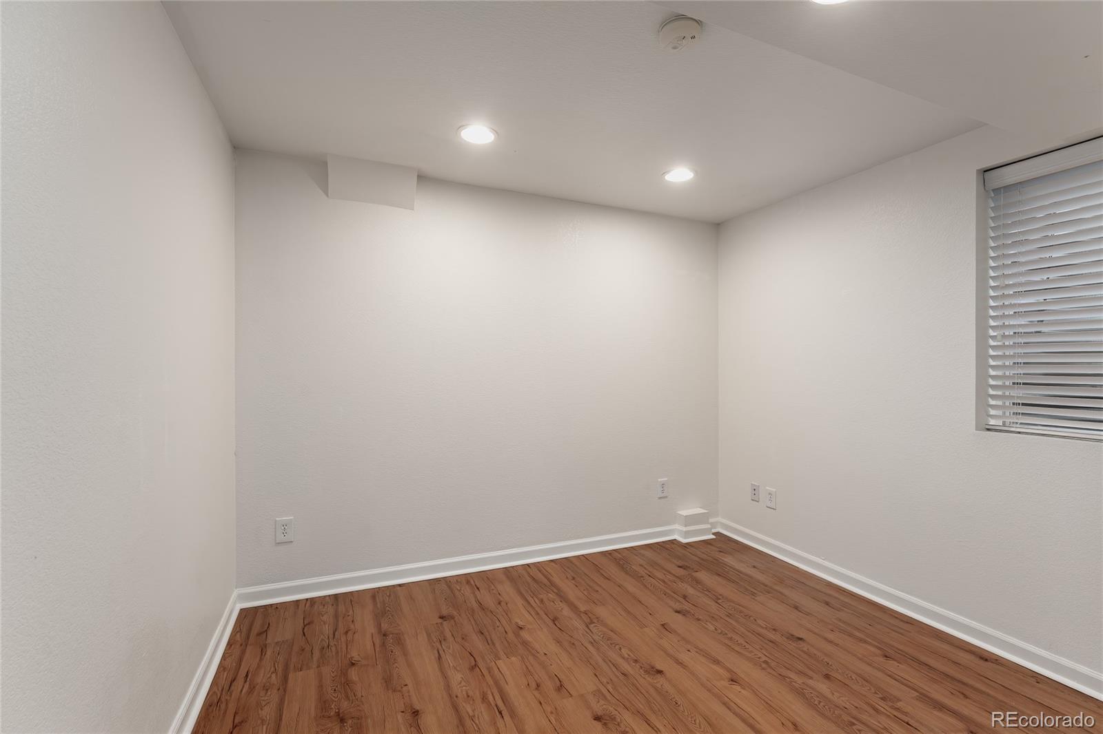 MLS Image #17 for 9441 s hackberry lane,highlands ranch, Colorado