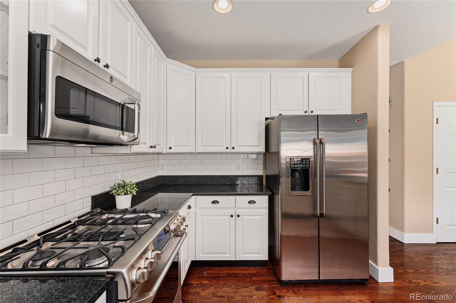 MLS Image #4 for 9441 s hackberry lane,highlands ranch, Colorado