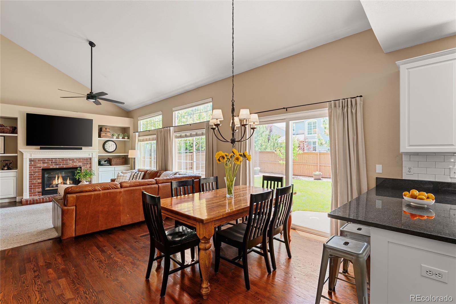 MLS Image #5 for 9441 s hackberry lane,highlands ranch, Colorado