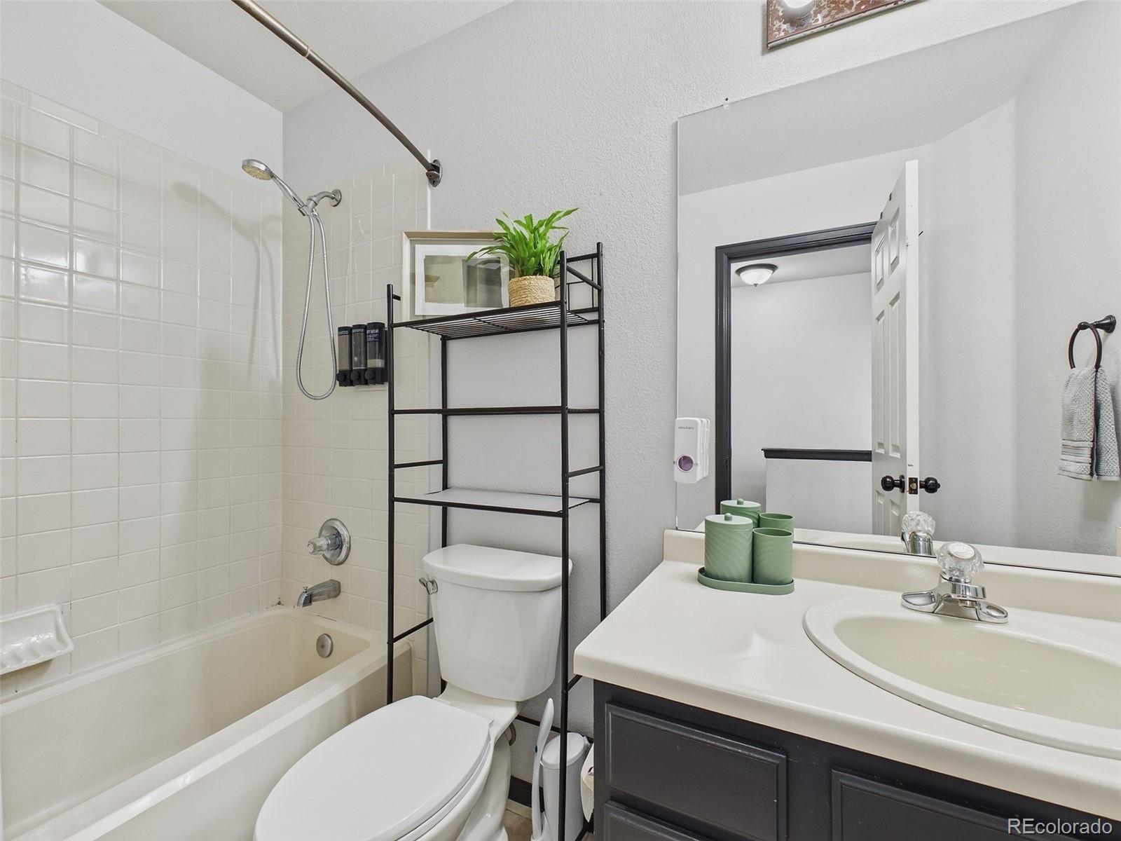 MLS Image #25 for 6563 s taft way,littleton, Colorado