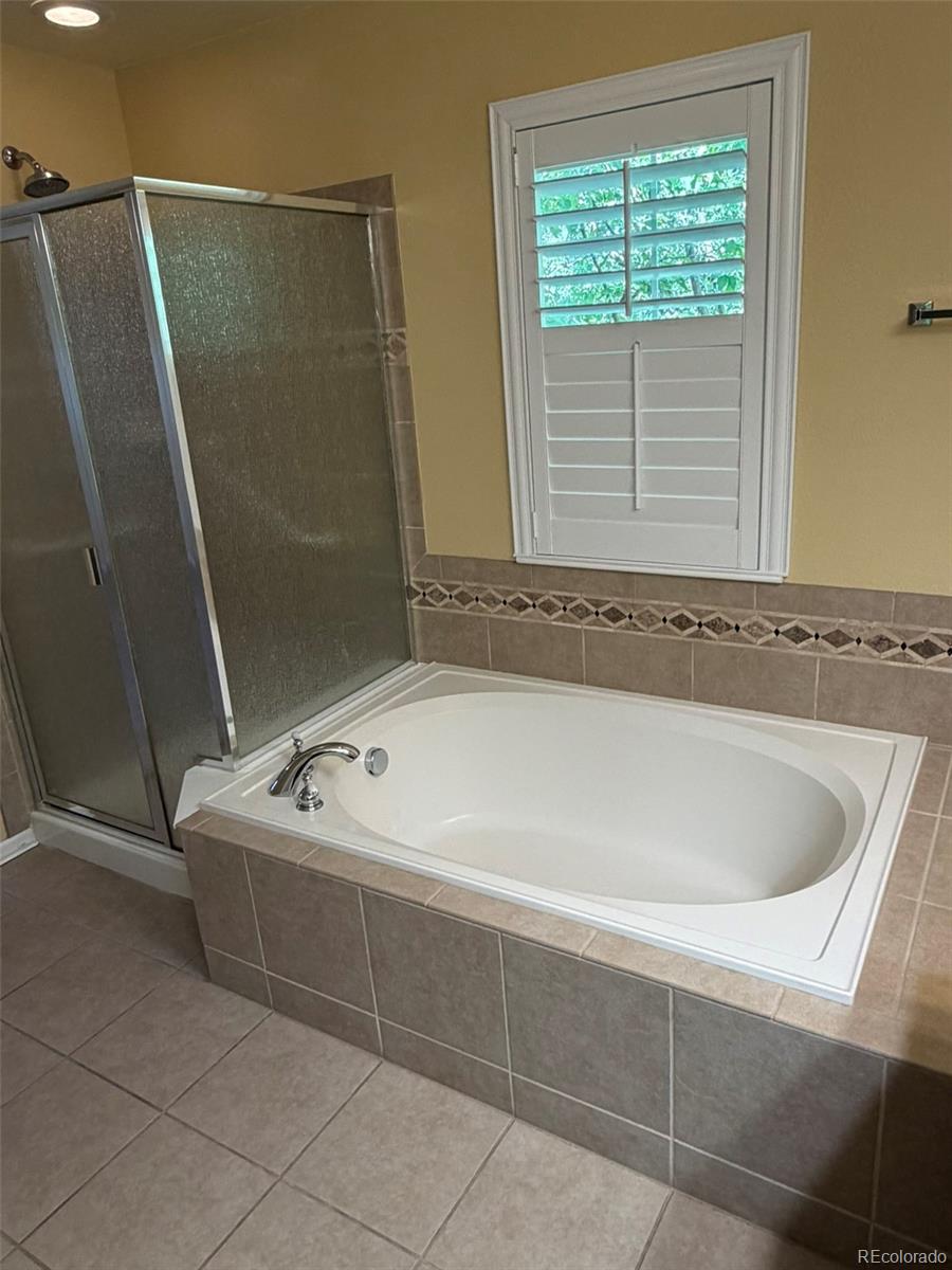 MLS Image #12 for 203  oneida court,denver, Colorado