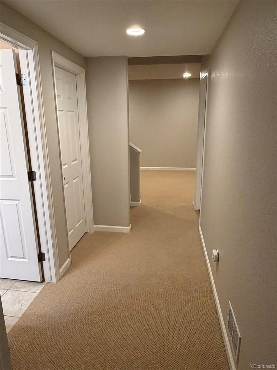 MLS Image #17 for 203  oneida court,denver, Colorado