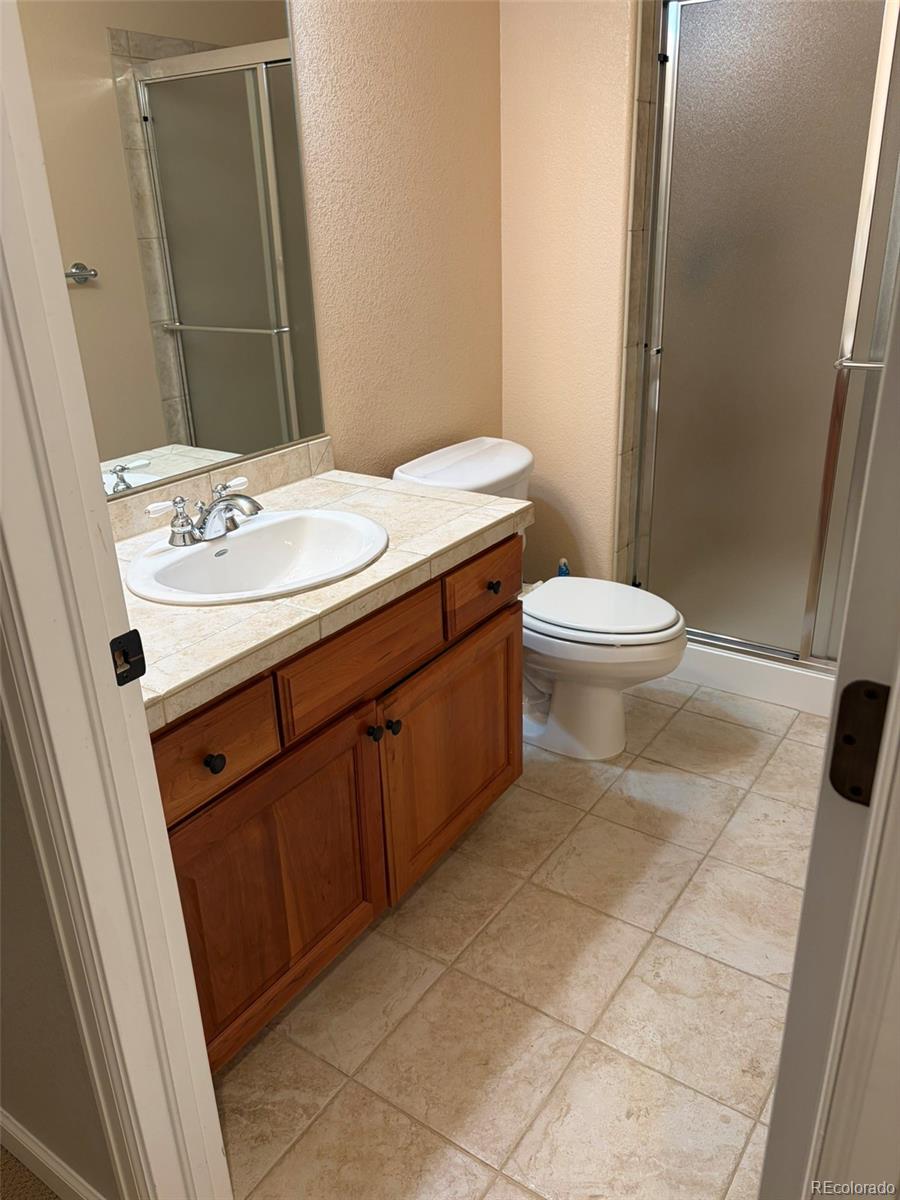 MLS Image #20 for 203  oneida court,denver, Colorado