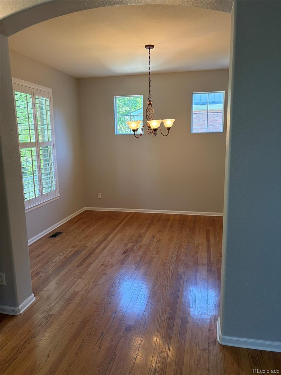 MLS Image #8 for 203  oneida court,denver, Colorado