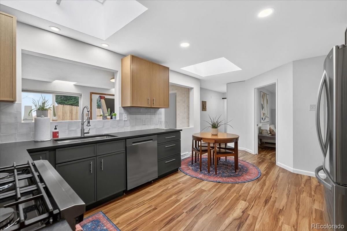 MLS Image #15 for 10105 w 17th place,lakewood, Colorado