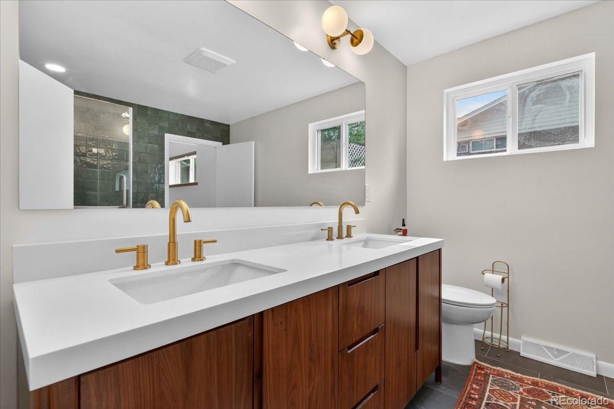 MLS Image #31 for 10105 w 17th place,lakewood, Colorado