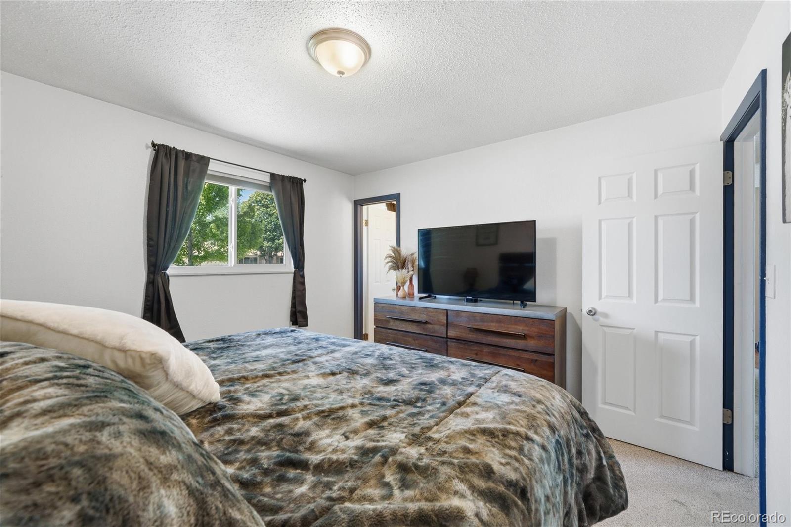 MLS Image #11 for 354 s 5th street,la salle, Colorado