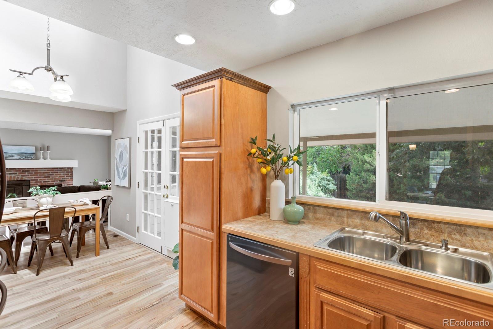 MLS Image #13 for 8160  flower circle,arvada, Colorado