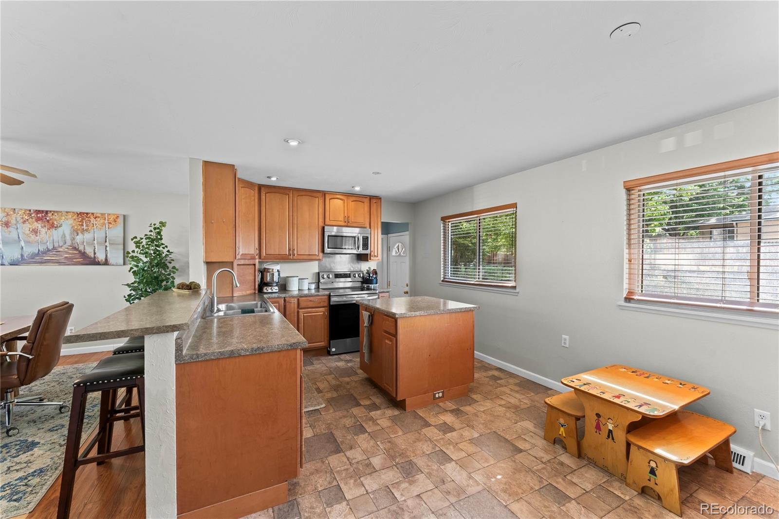 MLS Image #14 for 1905  meyers avenue,colorado springs, Colorado