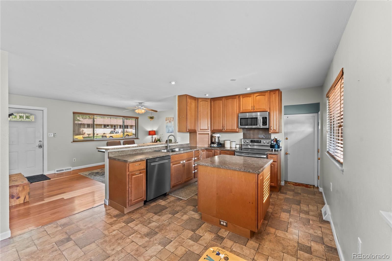 MLS Image #16 for 1905  meyers avenue,colorado springs, Colorado