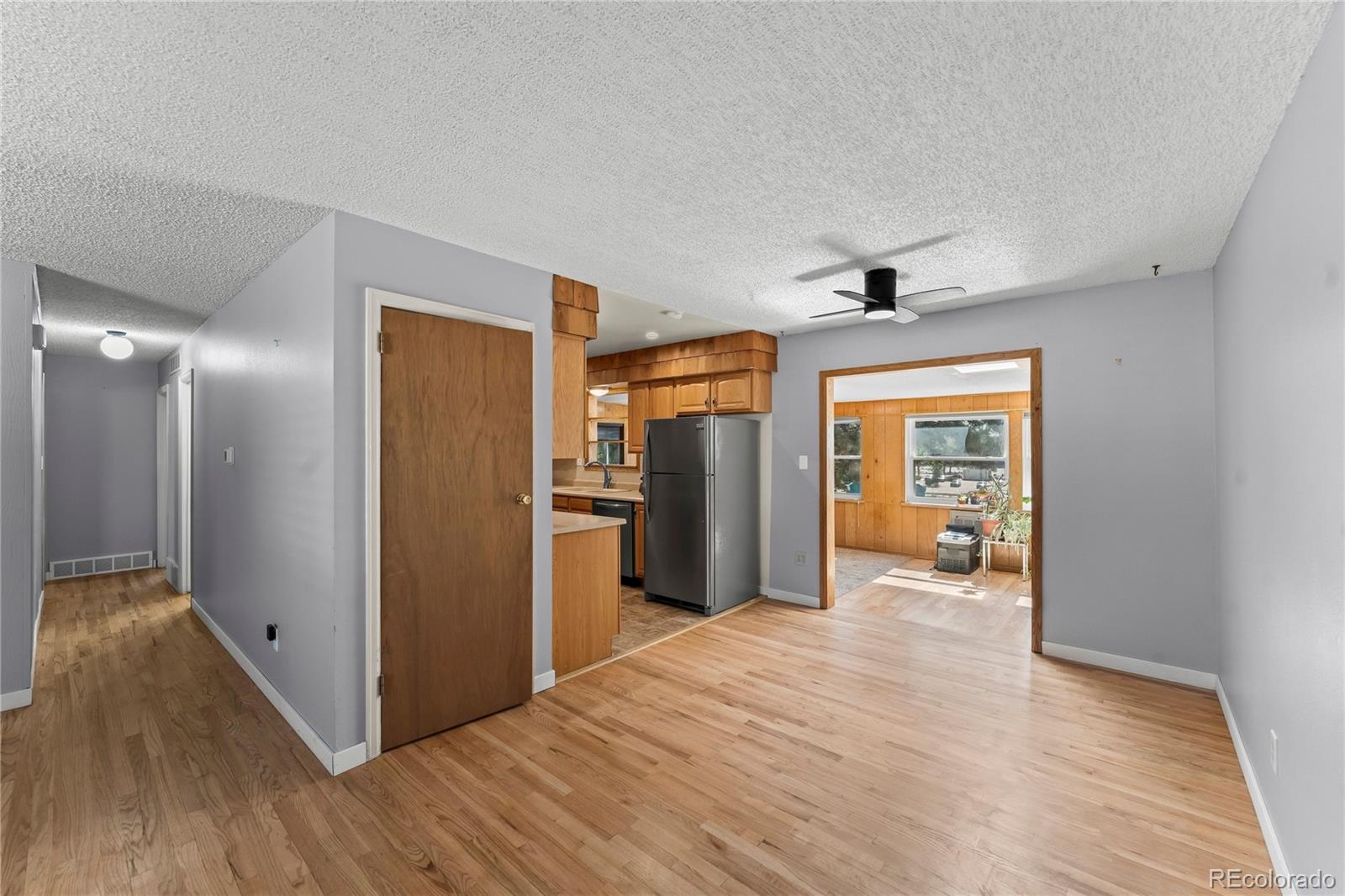 MLS Image #11 for 1605  dixon drive,colorado springs, Colorado