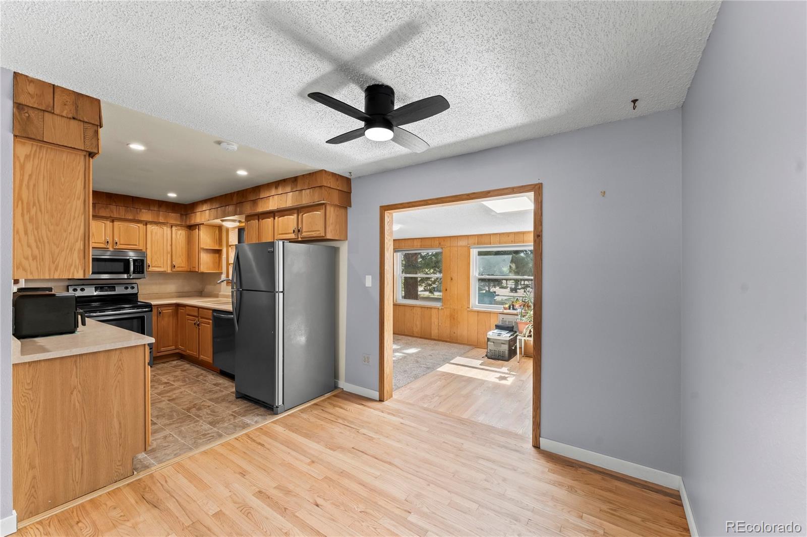 MLS Image #12 for 1605  dixon drive,colorado springs, Colorado