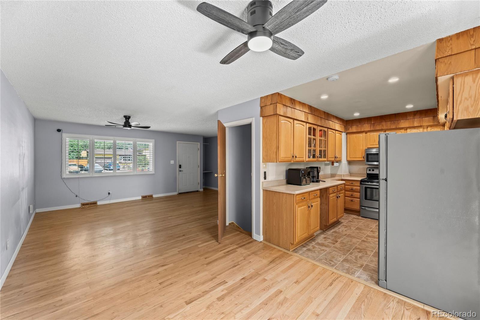 MLS Image #14 for 1605  dixon drive,colorado springs, Colorado