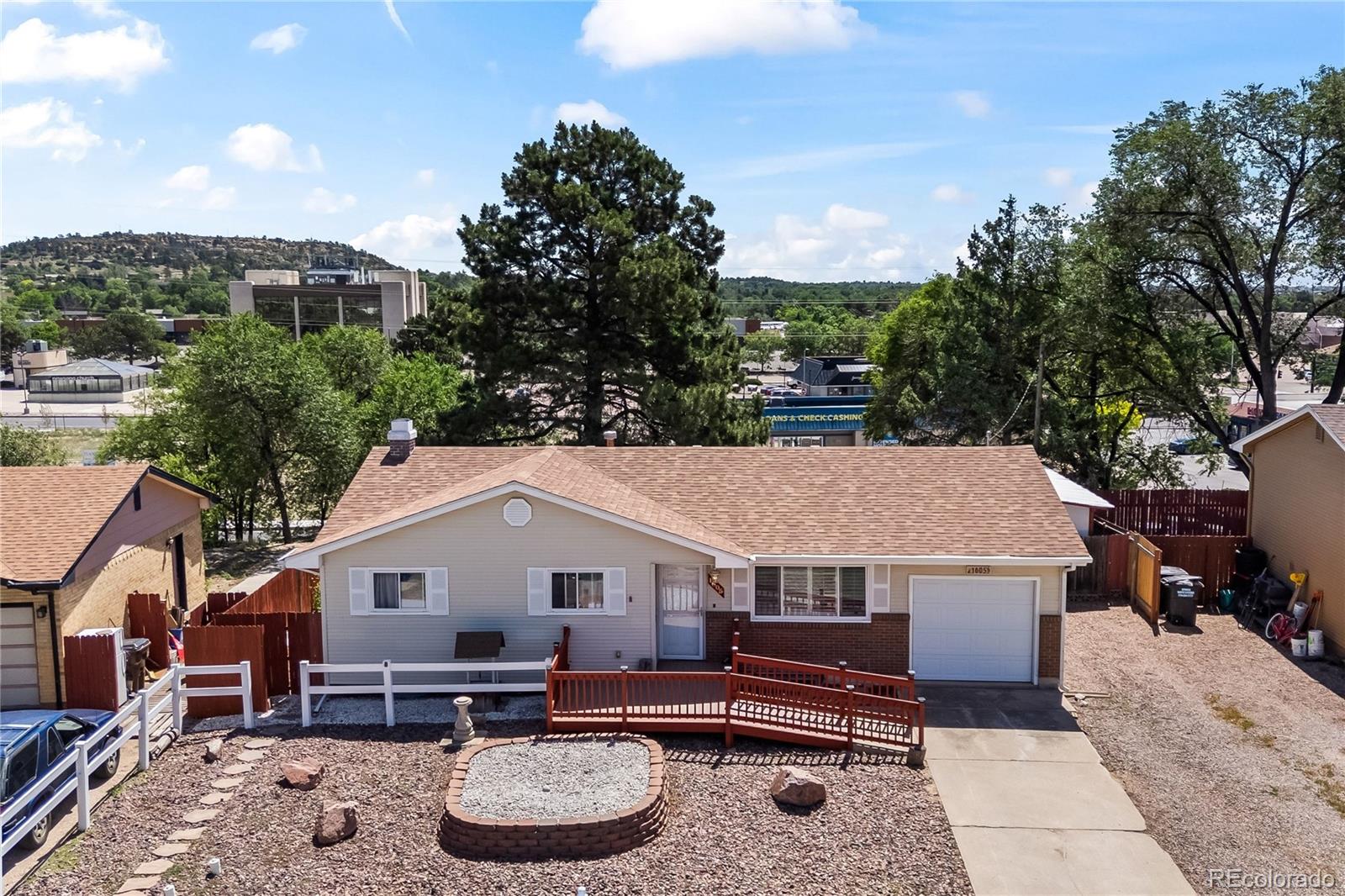 MLS Image #3 for 1605  dixon drive,colorado springs, Colorado