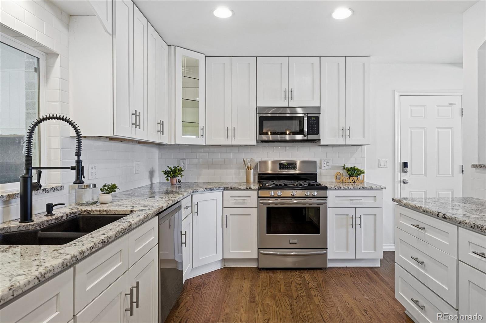 MLS Image #12 for 3550 s tamarac drive,denver, Colorado