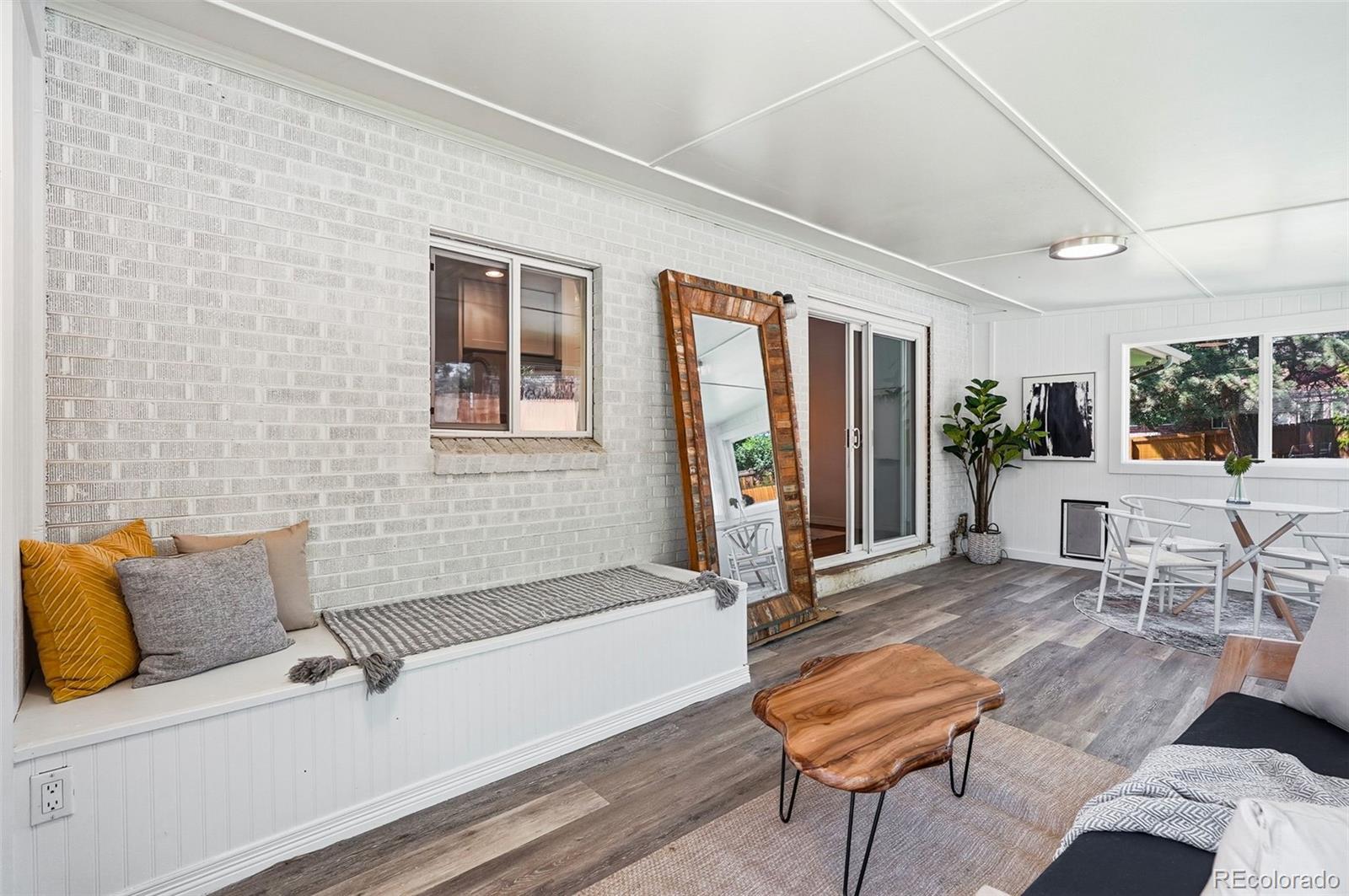 MLS Image #18 for 3550 s tamarac drive,denver, Colorado