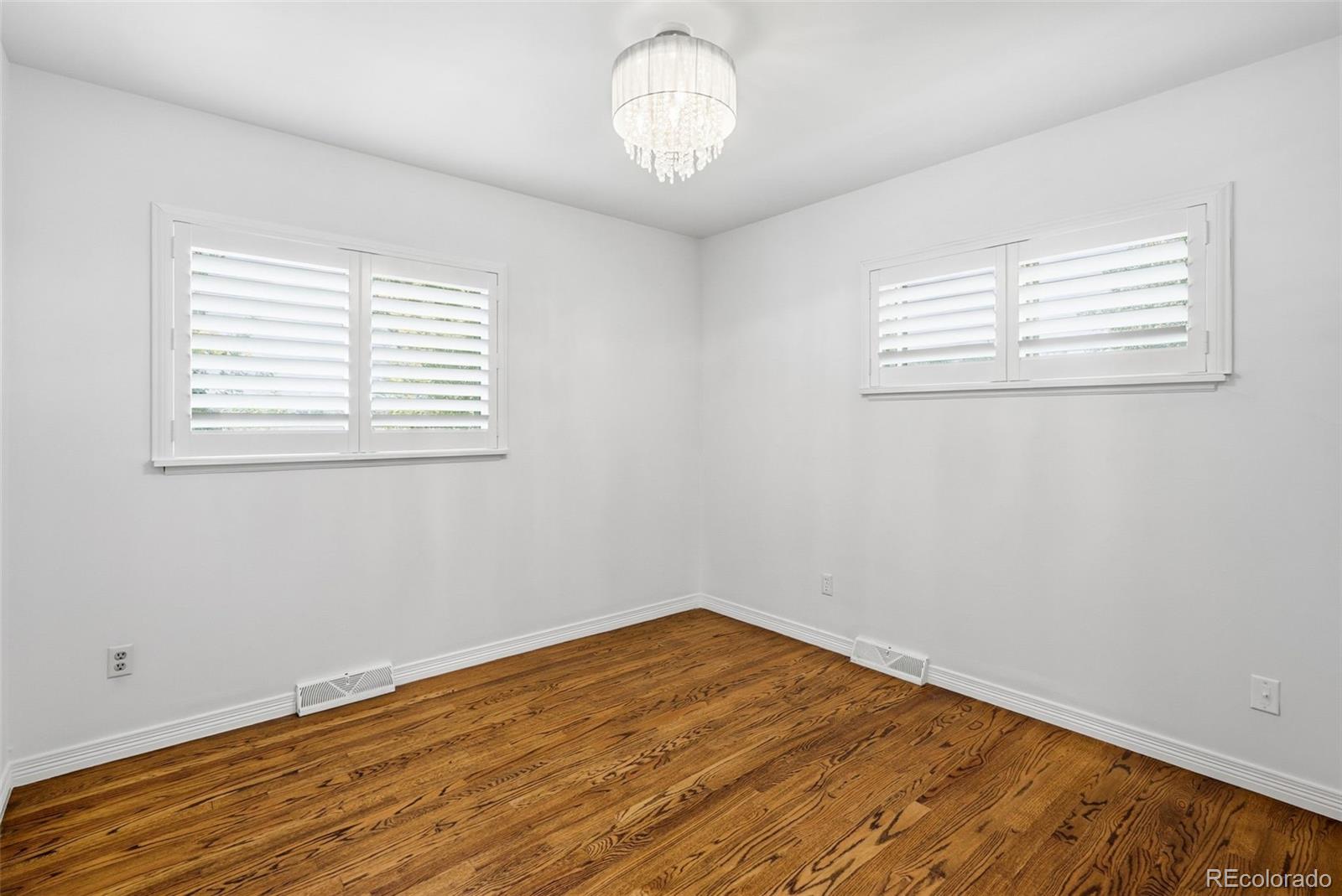 MLS Image #24 for 3550 s tamarac drive,denver, Colorado