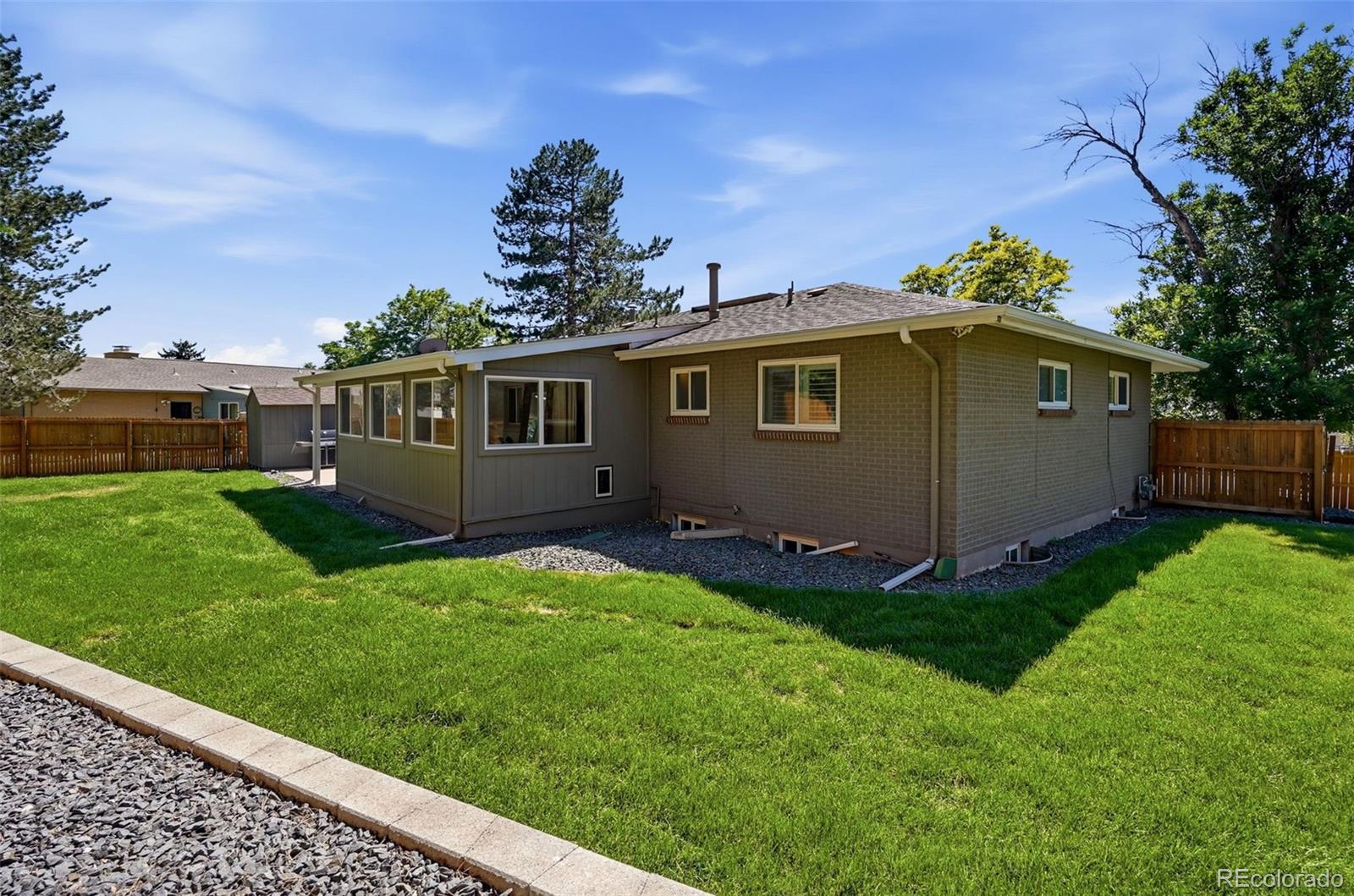 MLS Image #36 for 3550 s tamarac drive,denver, Colorado