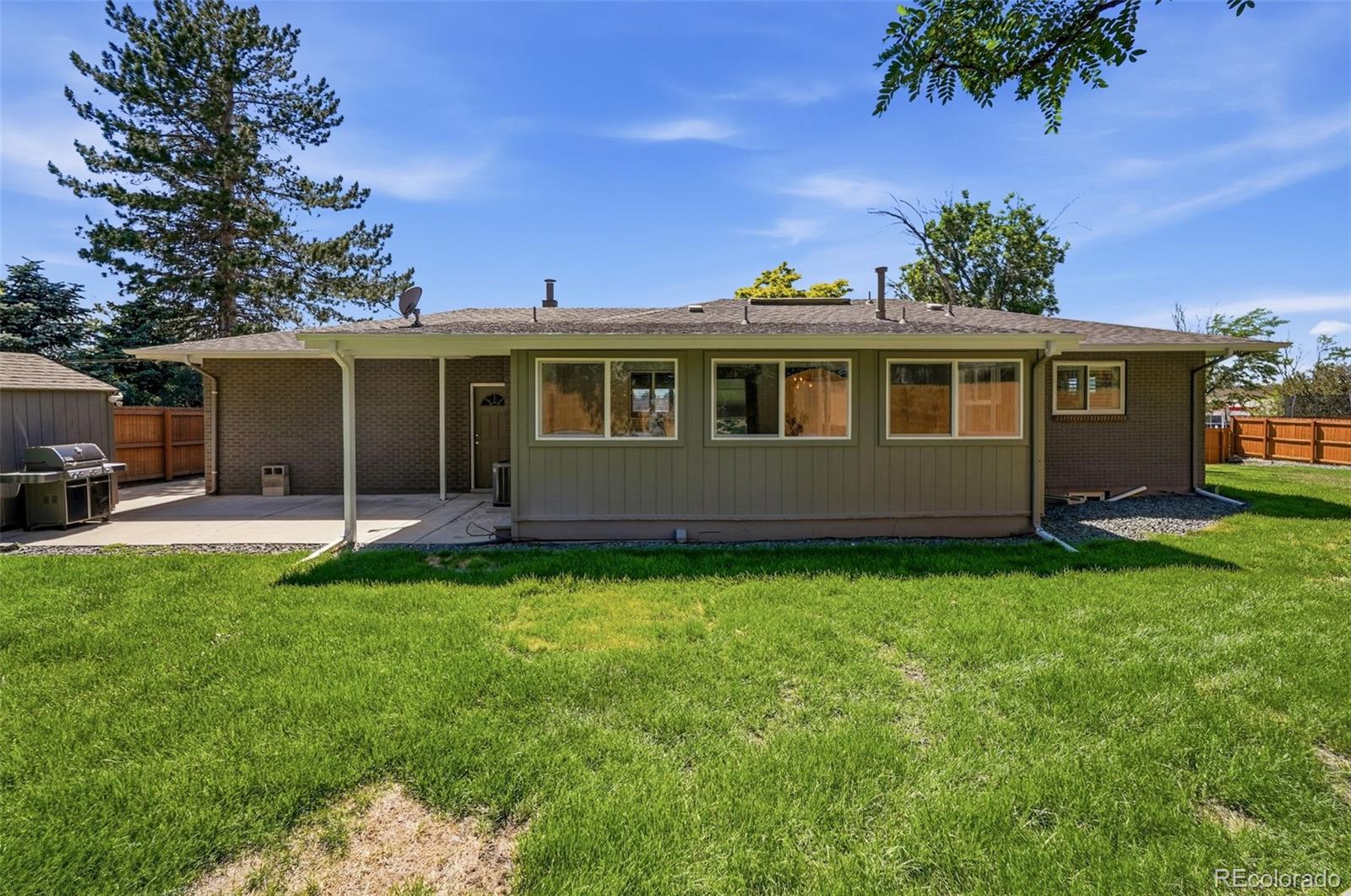 MLS Image #37 for 3550 s tamarac drive,denver, Colorado
