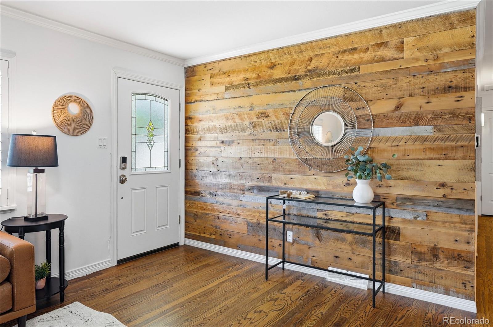 MLS Image #4 for 3550 s tamarac drive,denver, Colorado