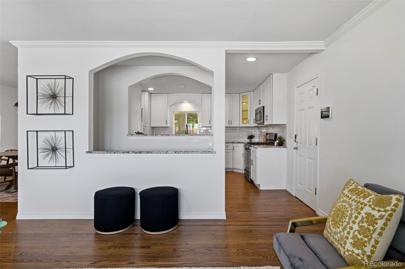 MLS Image #9 for 3550 s tamarac drive,denver, Colorado