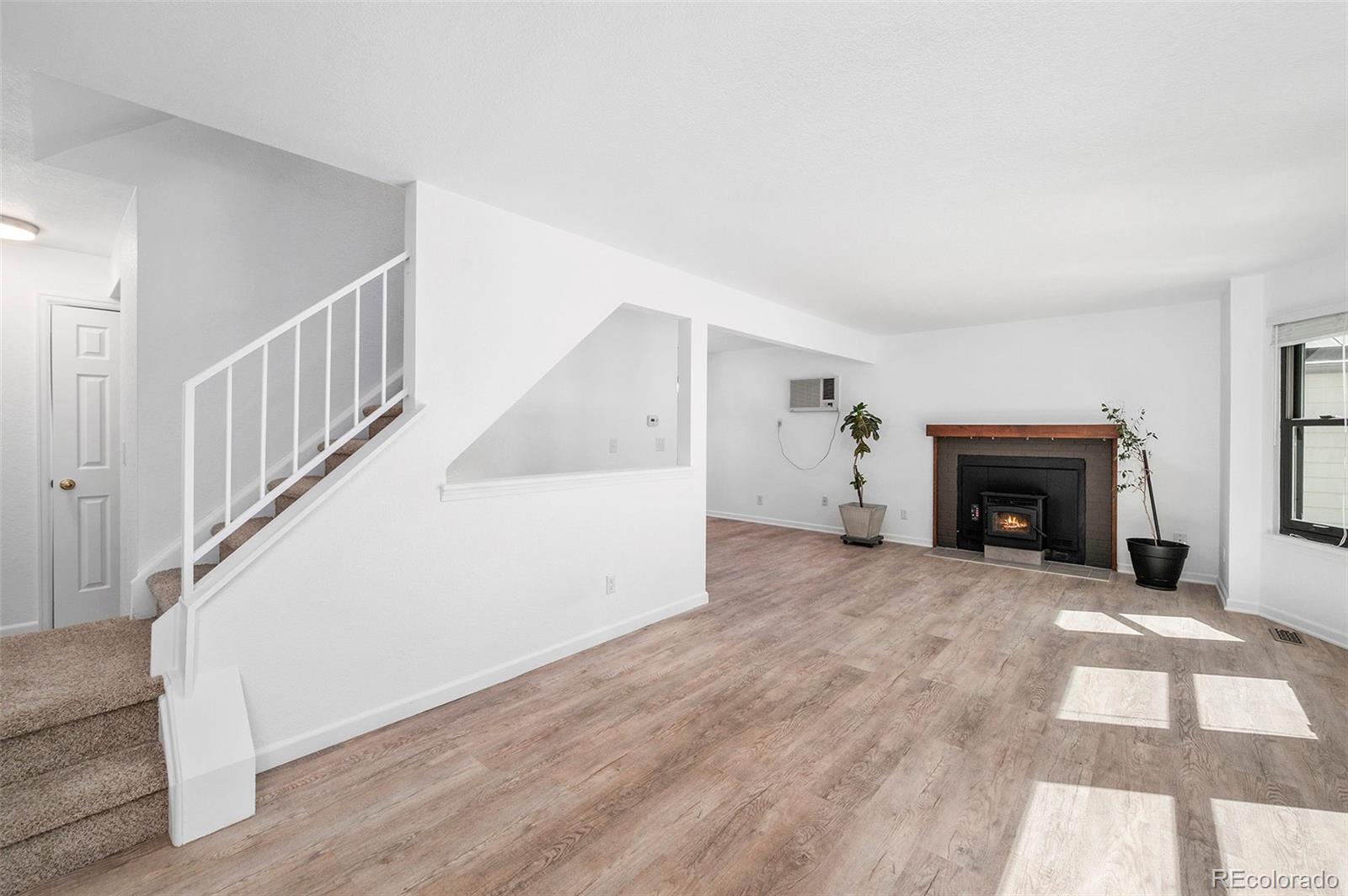 MLS Image #2 for 4951 s richfield circle,aurora, Colorado