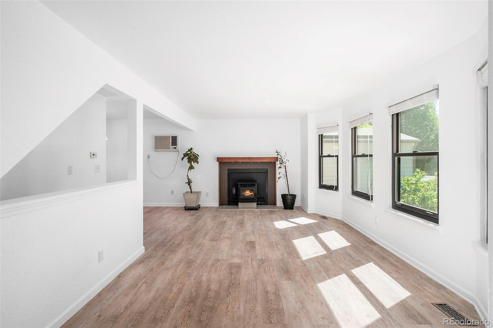 MLS Image #3 for 4951 s richfield circle,aurora, Colorado