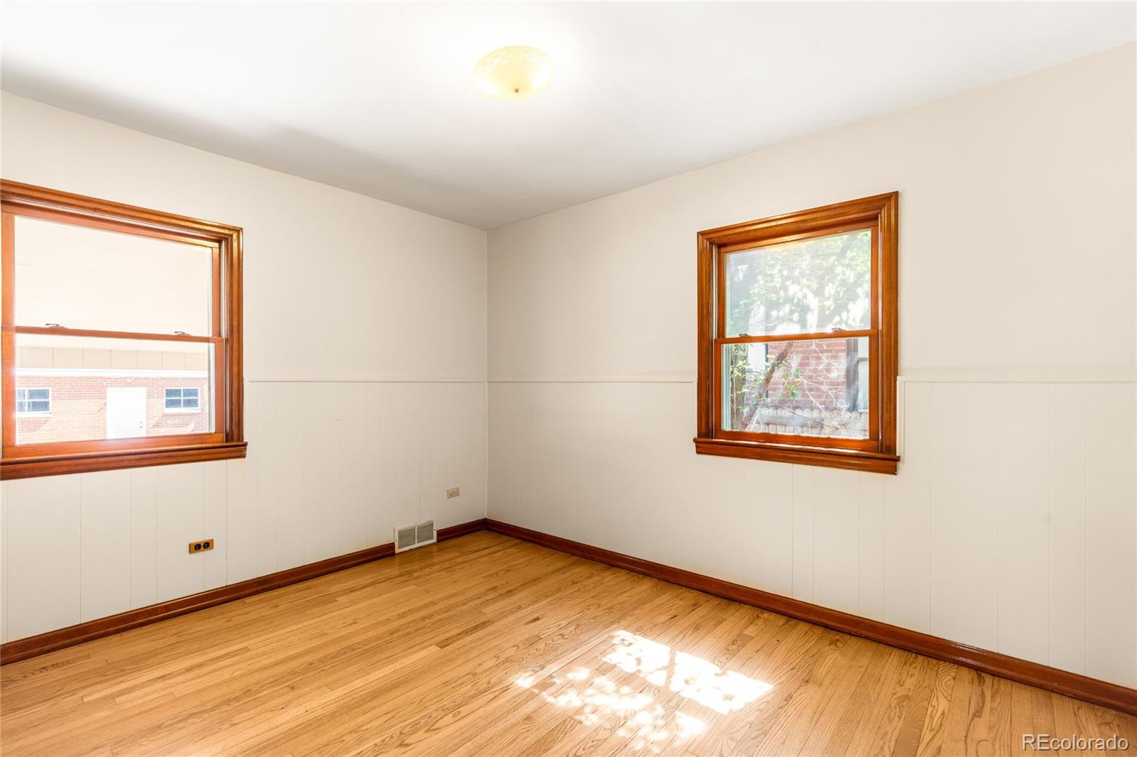 MLS Image #14 for 173 w bayaud avenue,denver, Colorado