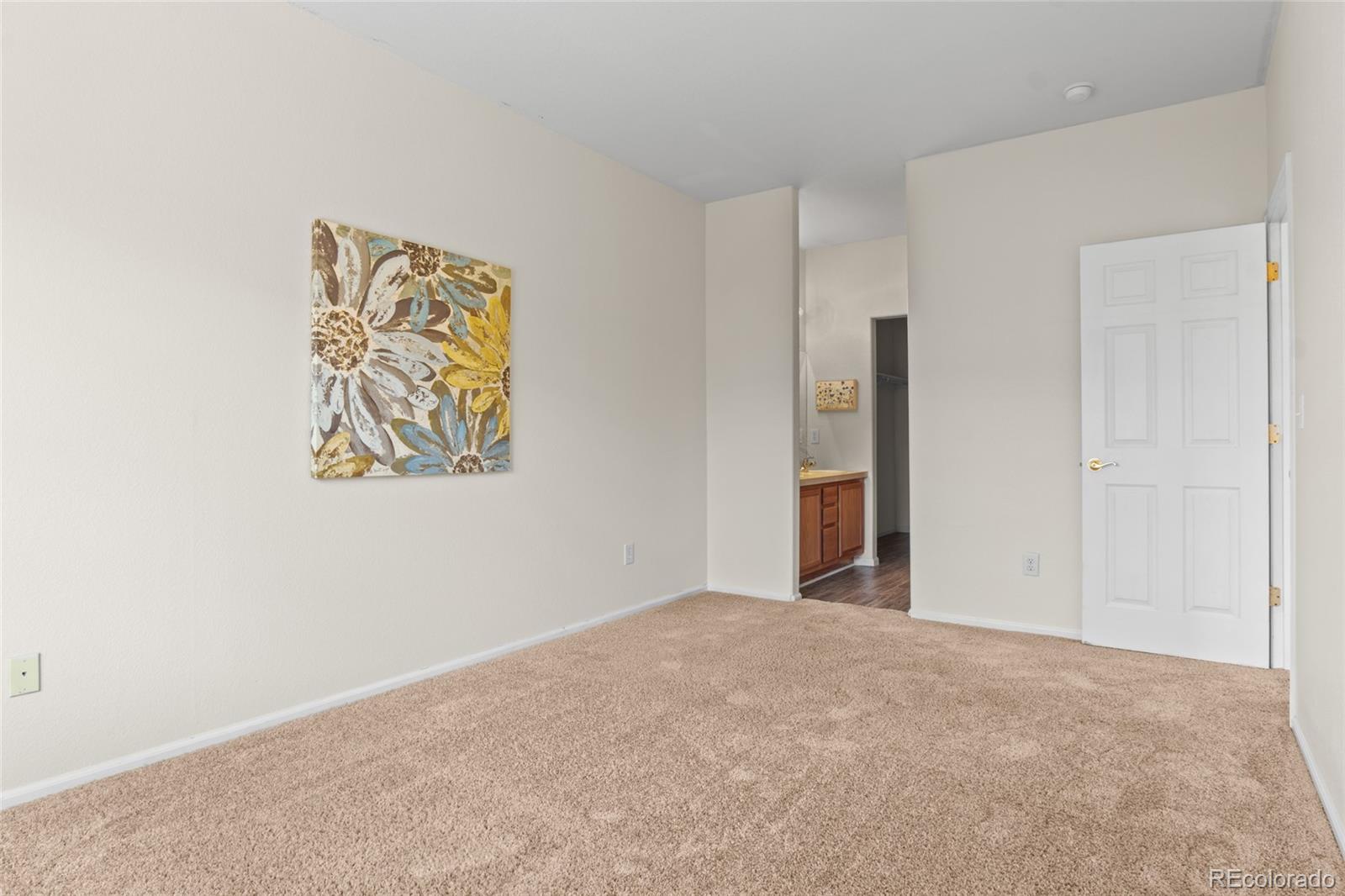 MLS Image #22 for 1435 s chambers road,aurora, Colorado