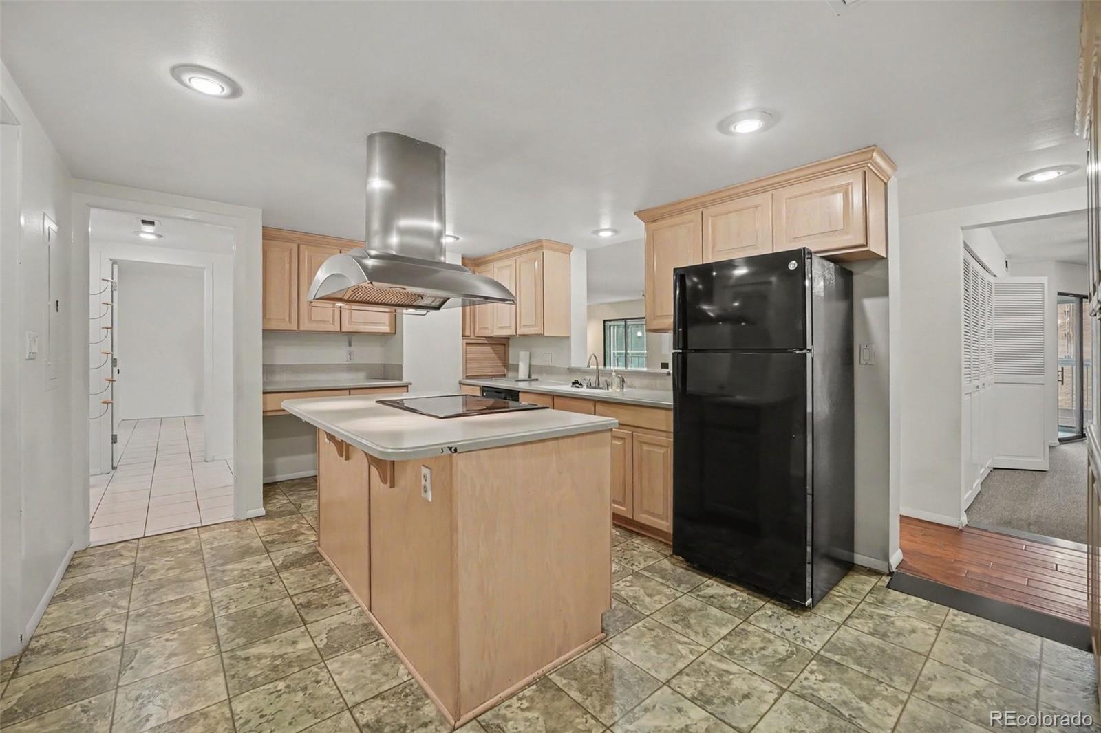 MLS Image #1 for 1777  larimer street,denver, Colorado