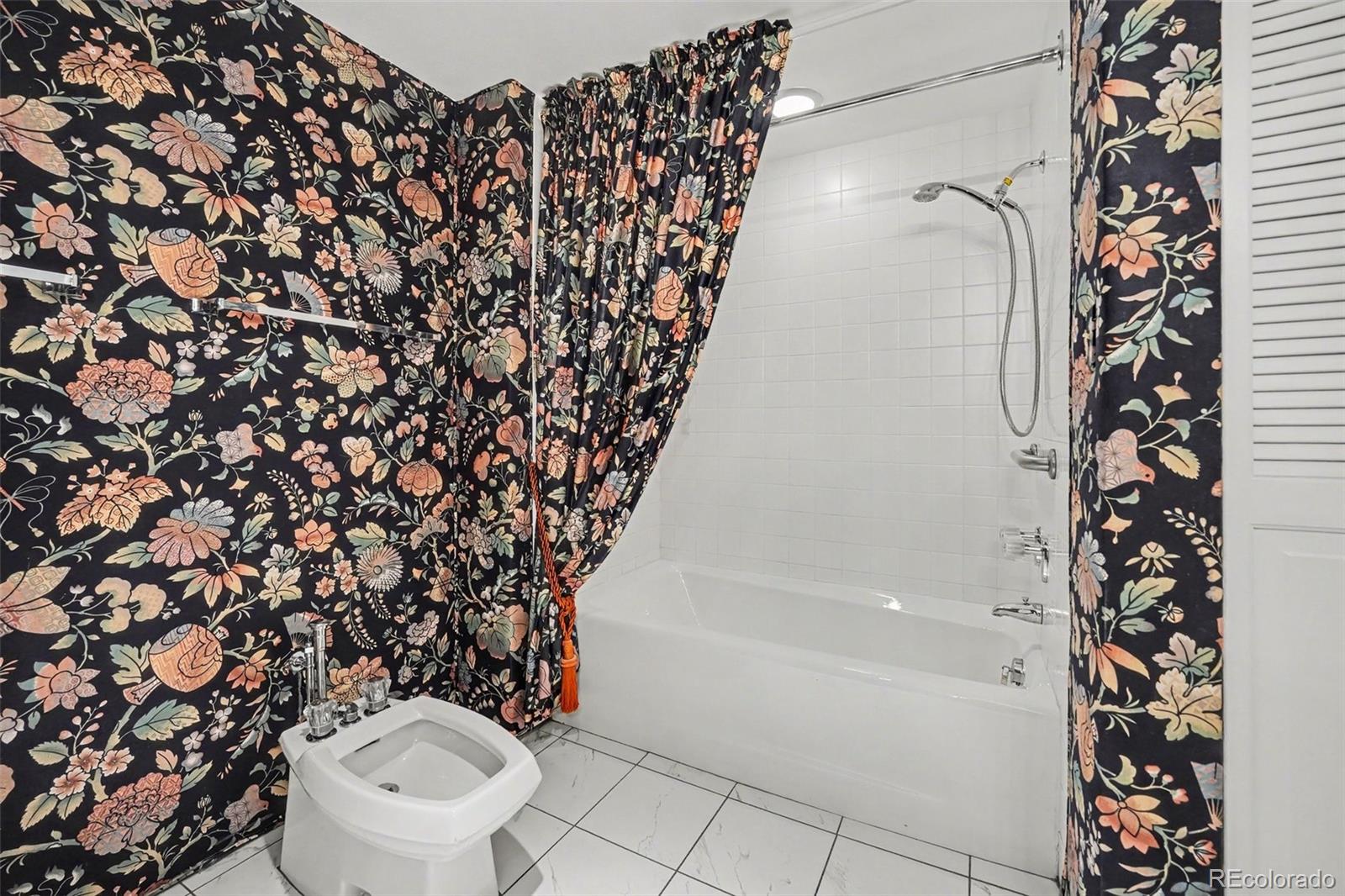 MLS Image #11 for 1777  larimer street,denver, Colorado