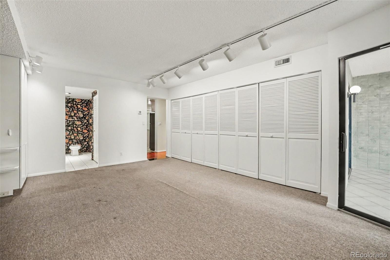 MLS Image #9 for 1777  larimer street,denver, Colorado
