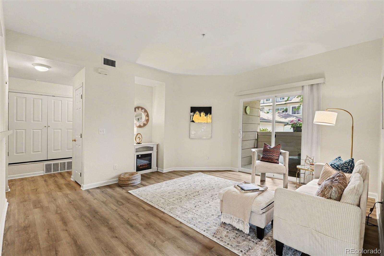 MLS Image #6 for 8707 e florida avenue 507,denver, Colorado