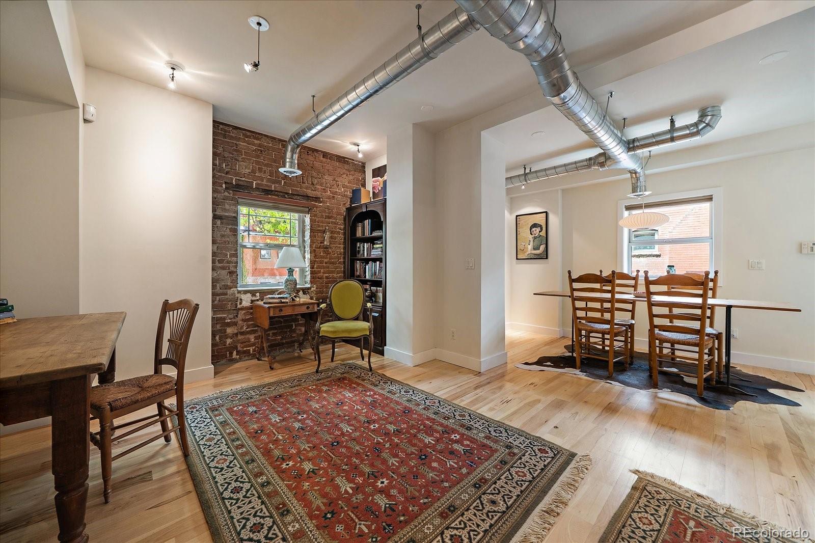 MLS Image #14 for 595 s pearl street,denver, Colorado