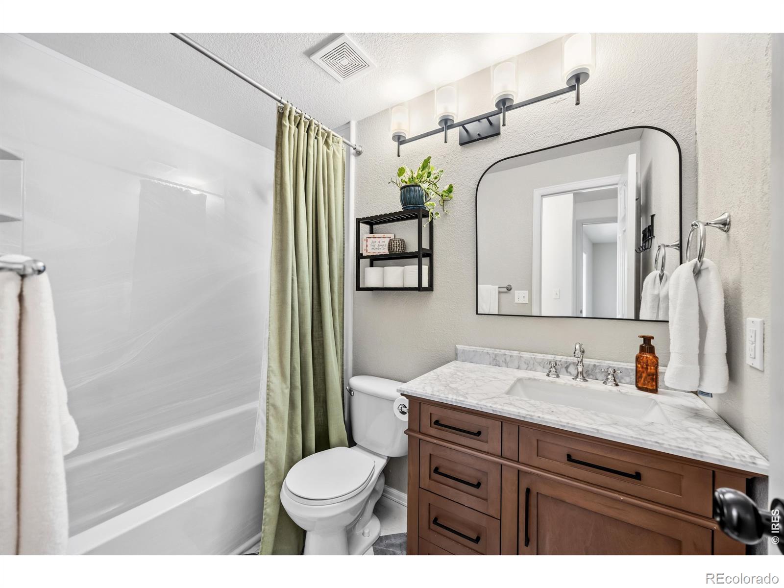 MLS Image #22 for 3190 e 94th drive,thornton, Colorado