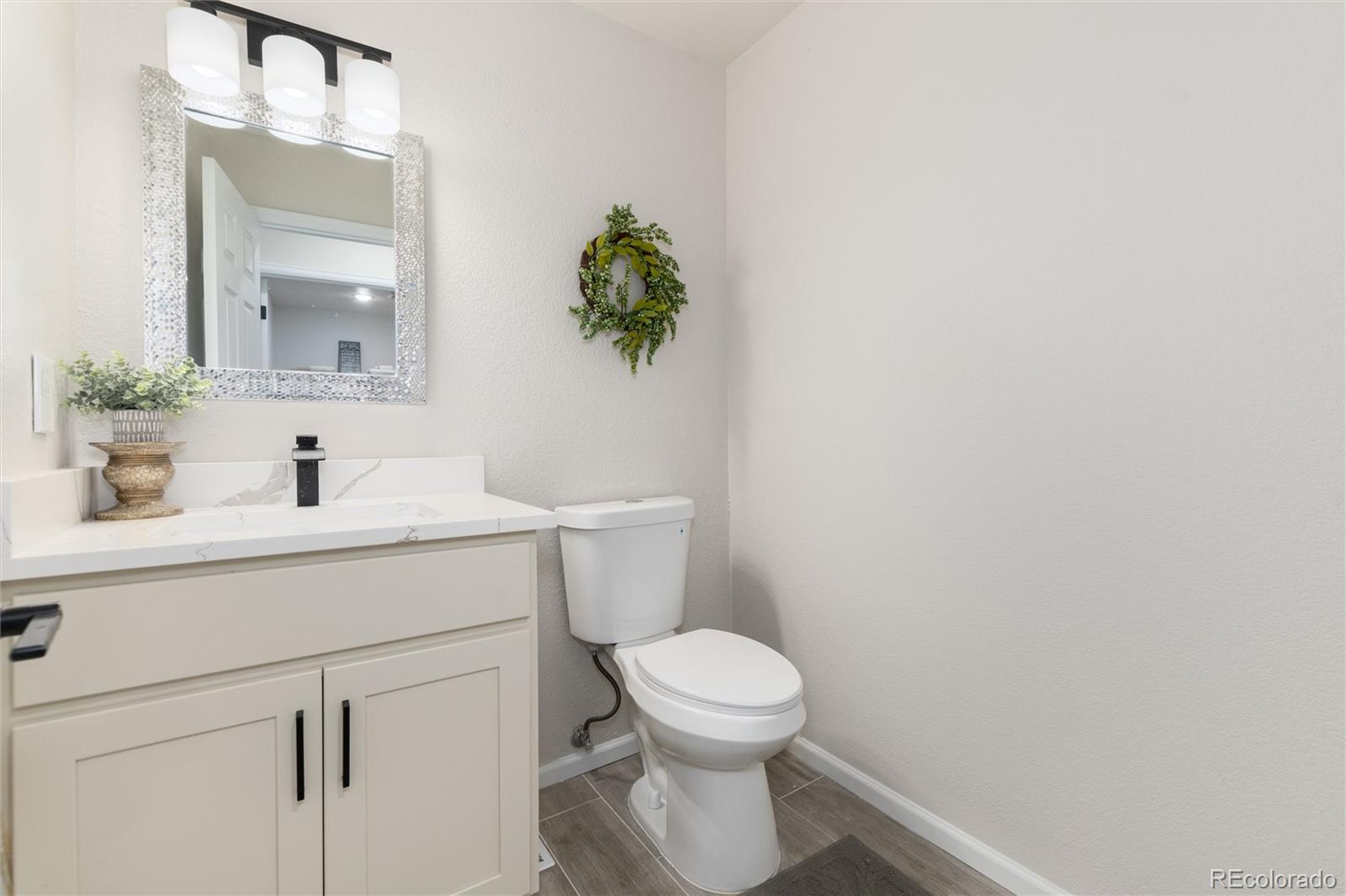 MLS Image #22 for 2358  weatherstone circle,highlands ranch, Colorado