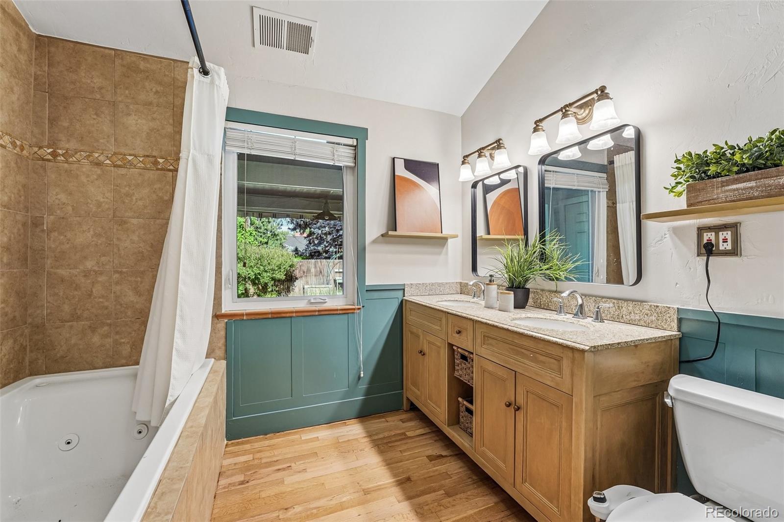 MLS Image #21 for 117  magnolia street,denver, Colorado