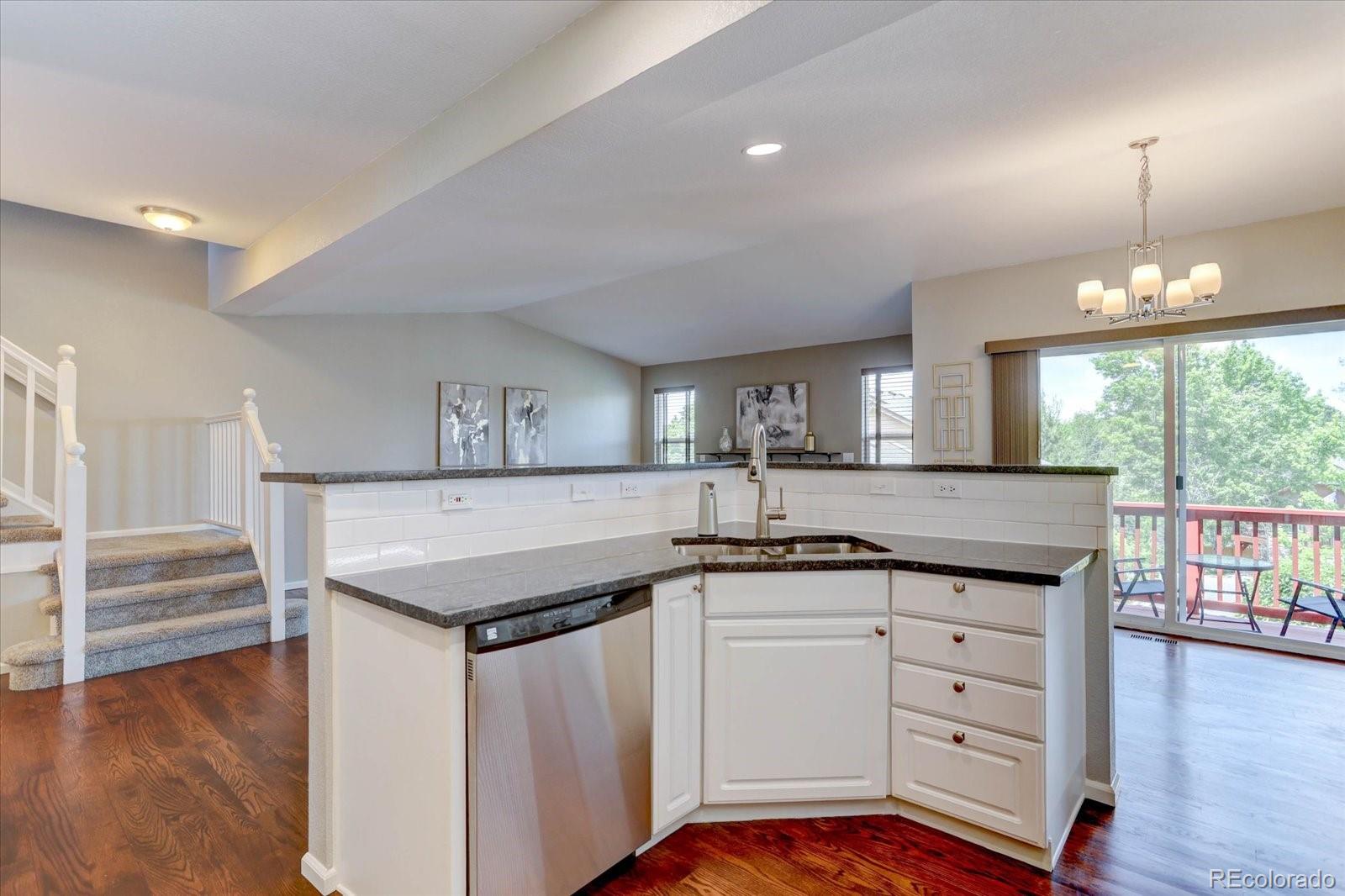 MLS Image #5 for 7490 b w coal mine avenue ,littleton, Colorado