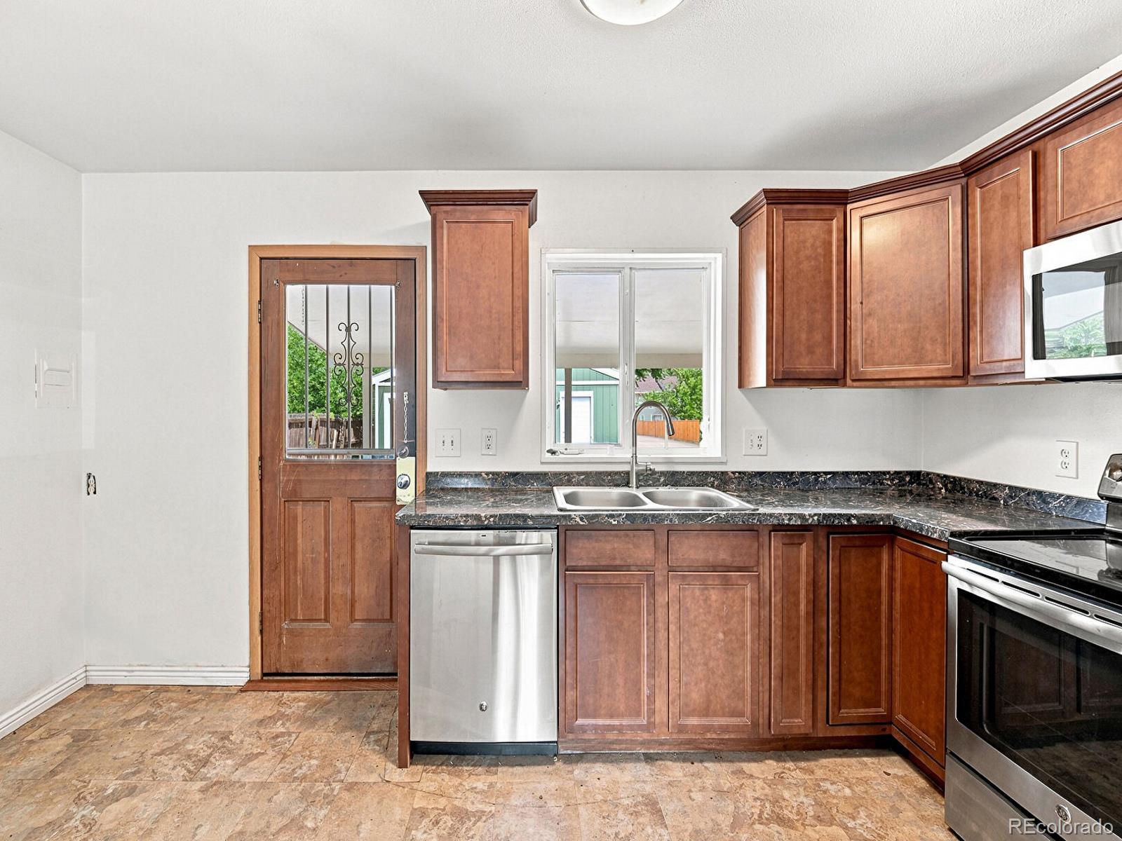 MLS Image #5 for 6460  glencoe street ,commerce city, Colorado