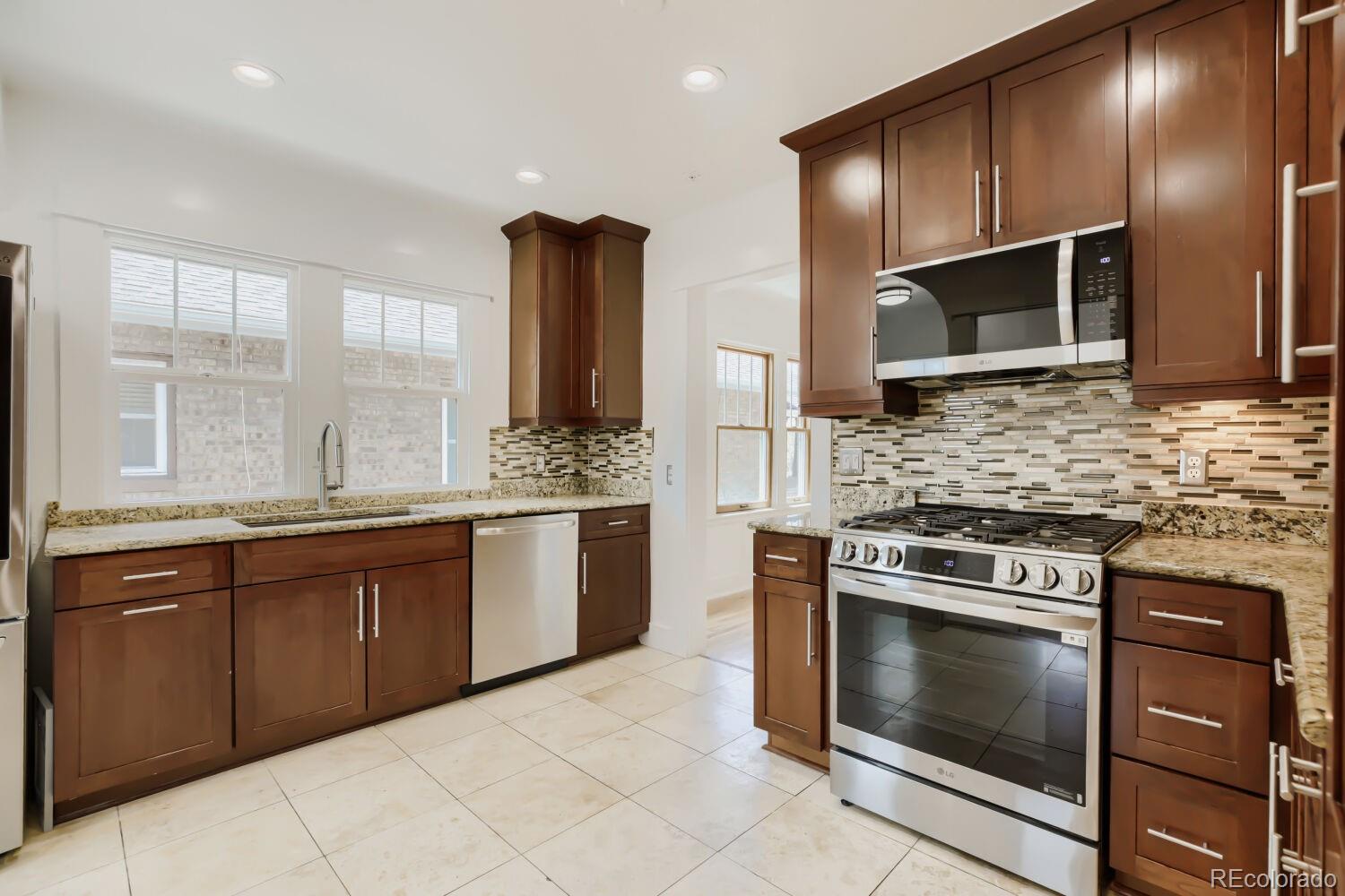 MLS Image #4 for 3334 n gaylord street,denver, Colorado