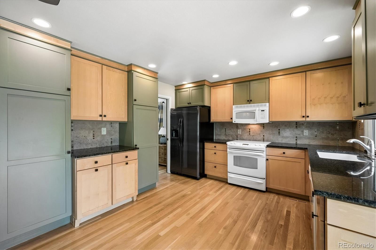 MLS Image #13 for 11416  san joaquin ridge,littleton, Colorado