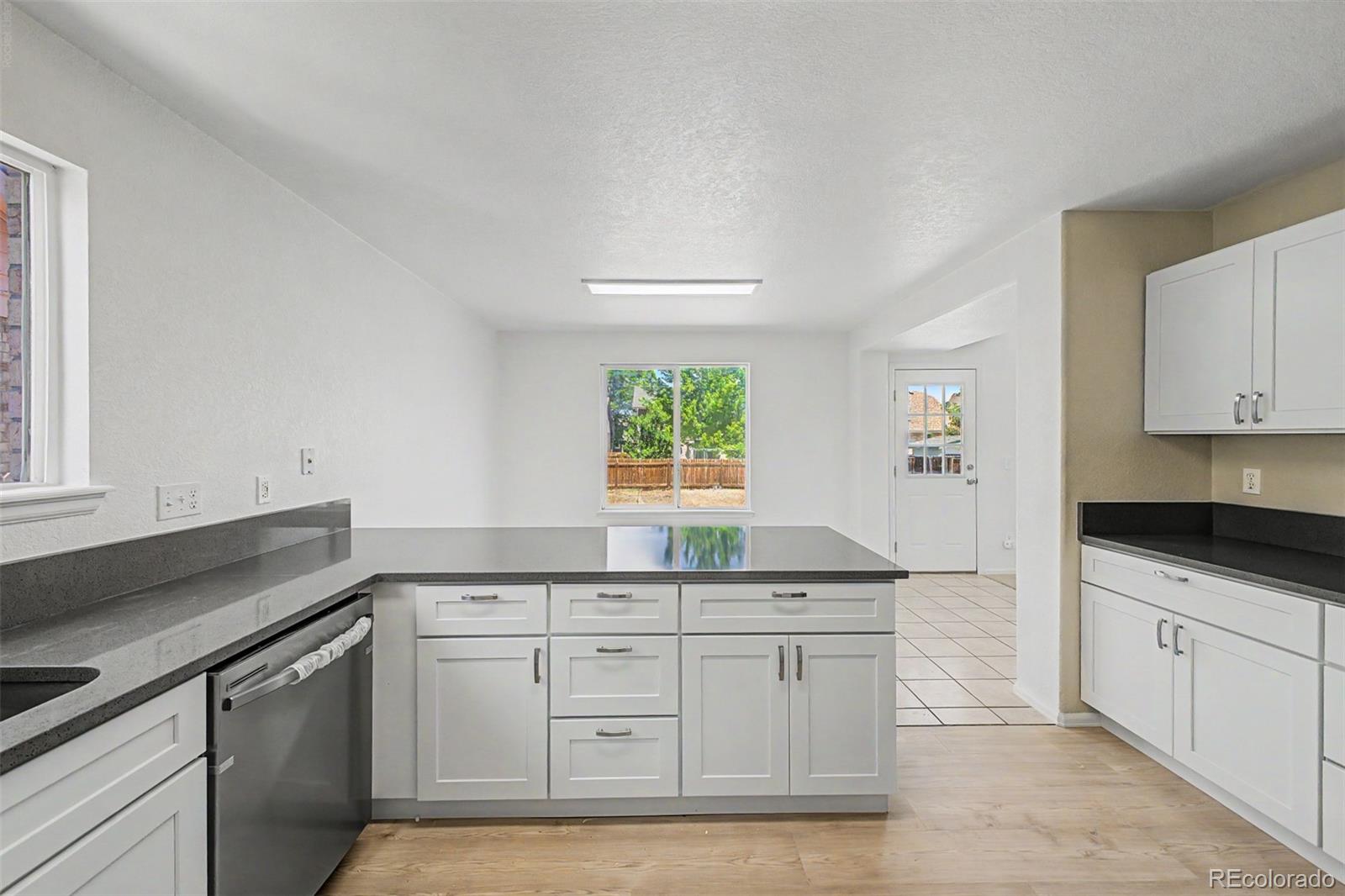 MLS Image #3 for 405 w 116th avenue,northglenn, Colorado