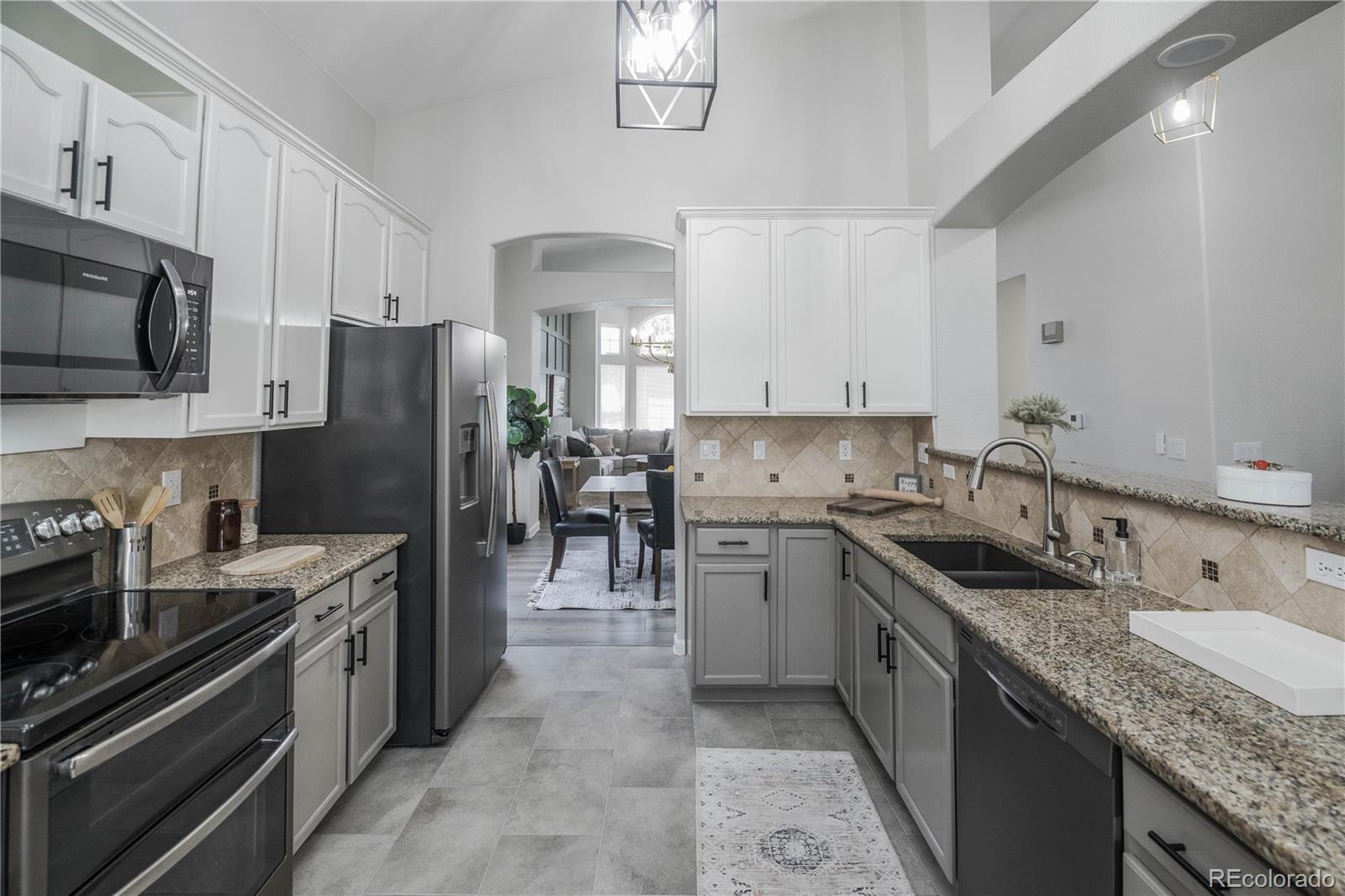 MLS Image #12 for 20013 e caspian circle,aurora, Colorado